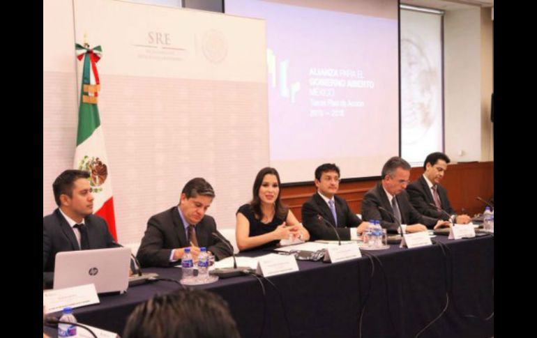 Ximena Puente reconoce en los actores y poderes del Estado Mexicano su capacidad de diálogo y coordinación. TWITTER / @INAImexico