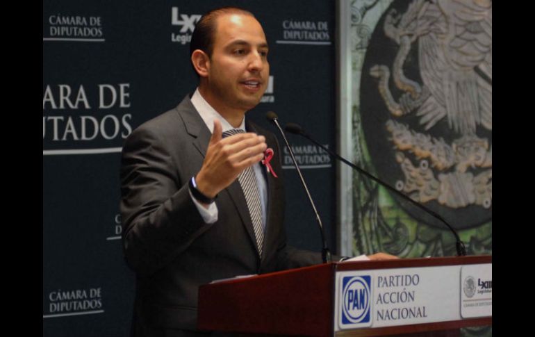 Cortés Mendoza indica que eligieron a esos tres diputados por su experiencia en política y servicio público. SUN / ARCHIVO