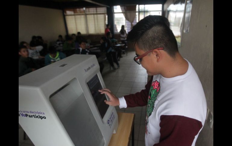 Para elegir los proyectos, más de 7 mil personas votaron en las urnas electrónicas instaladas en las colonias Jauja y Santa Paula. EL INFORMADOR / F. Atilano