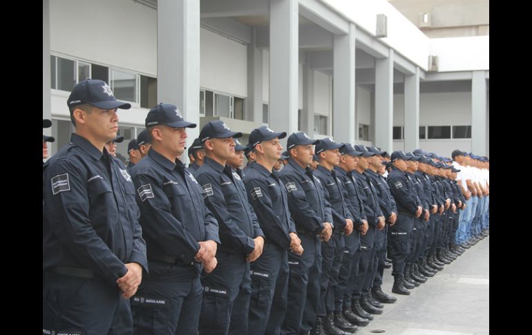 Los graduados este viernes conforman la primera generación egresada de la actual corporación. ESPECIAL / Policía de Guadalajara