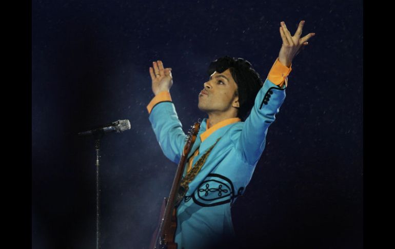 Varios profesionales tocaron el tema con Prince, pero el cantante nunca mostró interés en redactar uno. AP / ARCHIVO