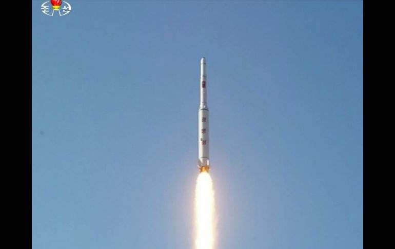 Corea del Norte habría llevado a cabo el lanzamiento fallido de un misil de medio alcance. AFP / ARCHIVO