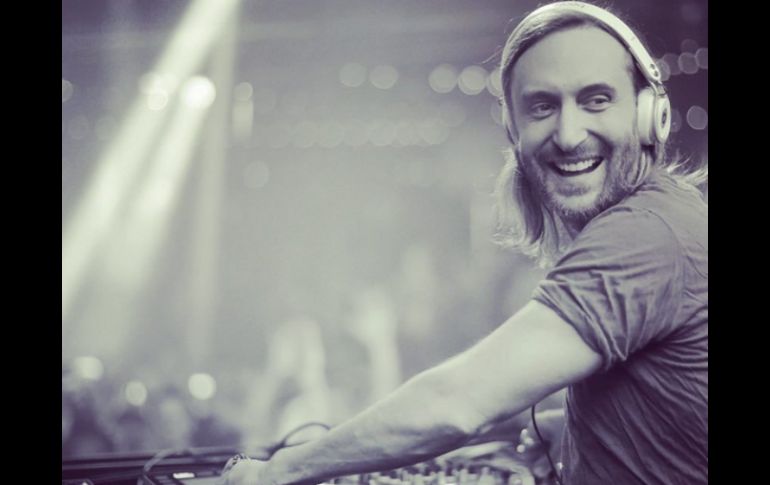 Guetta hizo un llamado a sus fans en diciembre para grabar dicha canción a través de una app especial. TWITTER / @davidguetta