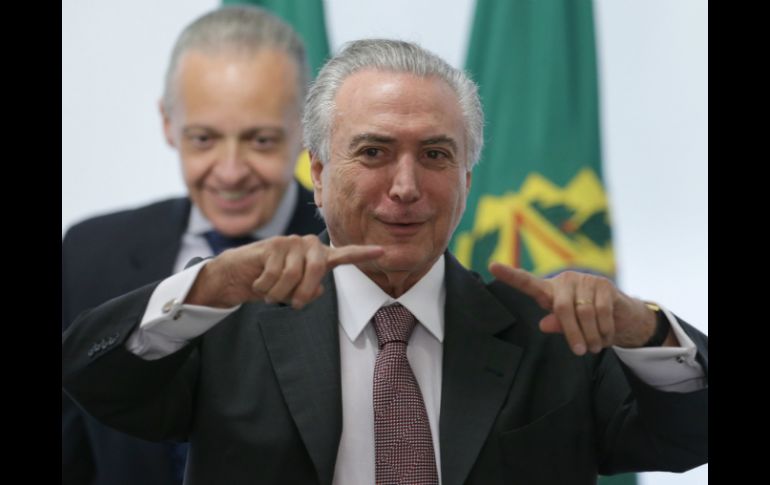 Brasil exhorta a El Salvador a reconsiderar su rechazo al gobierno interino de Temer. AP / E. Peres
