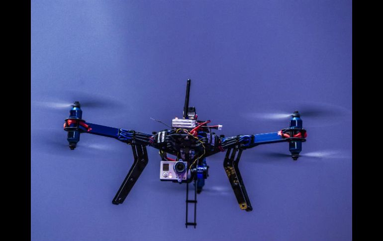 Autoridades francesas señalan que la probabilidad de que los drones sean usados para arrojar sustancias químicas sobre muchedumbres. EL INFORMADOR / ARCHIVO