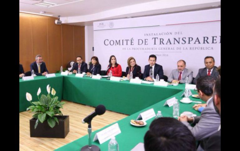 La titular de la PGR exhortó a sus integrantes a eliminar espacios de opacidad y actuar con transparencia. TWITTER / @INAImexico