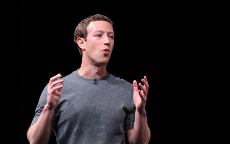 Donald Trump tiene más fans en Facebook que ningún otro candidato presidencial, afirma Zuckerberg. AFP / ARCHIVO