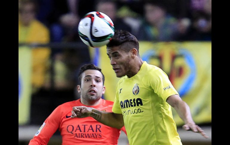 La diana de dos Santos fue conseguida durante en un juego contra el Viktoria Plzen, en el que Villarreal consiguió el empate. AP / ARCHIVO