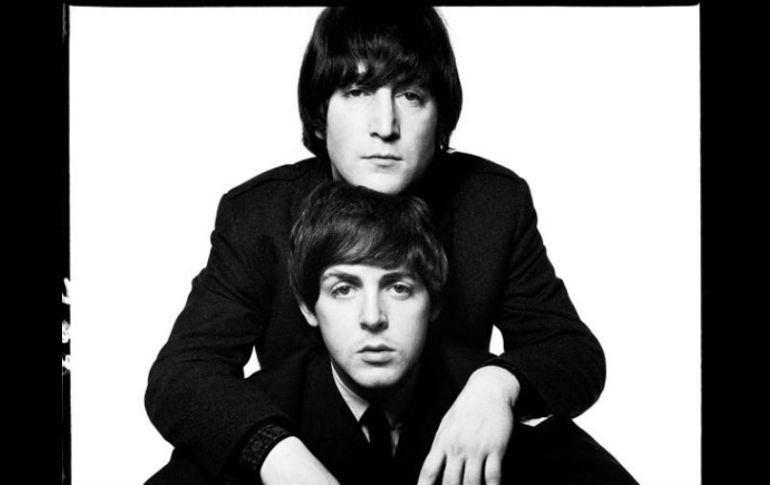 McCartney reconoció que la competencia que sentía con Lennon le ayudó a crear algunos de sus mejores trabajos musicales. EL INFORMADOR / ARCHIVO