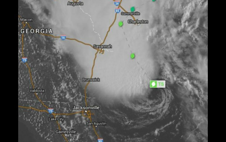 El CNH mantiene su aviso de tormenta tropical para la costa de Carolina del Sur. TWITTER / @metmex