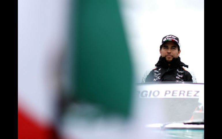 ''Checo'' Pérez ha sumado puntos en las últimas cuatro pruebas; se muestra confiado en seguir la racha. AFP / ARCHIVO