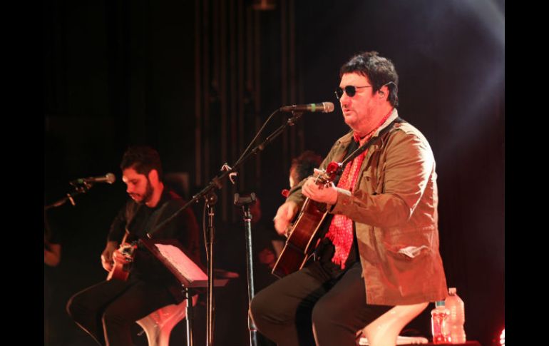 Álvaro Henríquez, vocalista de Los Tres, una de las bandas más influyentes de América Latina de los noventa. EL INFORMADOR / P. Franco