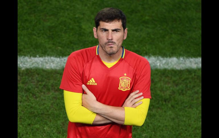 Iker es un emblema del futbol por conquistar con España la Eurocopa en dos ocasiones y la Copa del Mundo en 2010. AFP / M. Fedouach