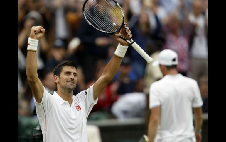 Esta victoria le da a Djokovic el tercer lugar en solitario en la lista histórica de triunfos consecutivos en Grand Slam. AP / B. Curtis