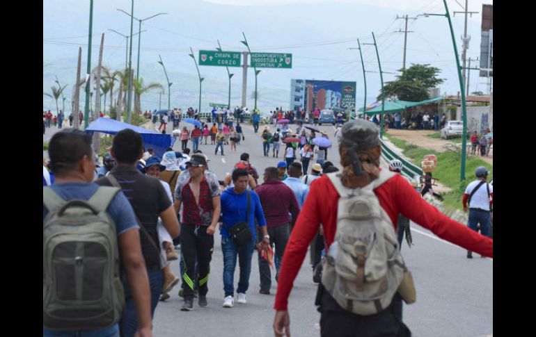 La CNTE en Chiapas mantiene bloqueos en algunos tramos carretero y en pasos fronterizos con Guatemala. SUN / ARCHIVO