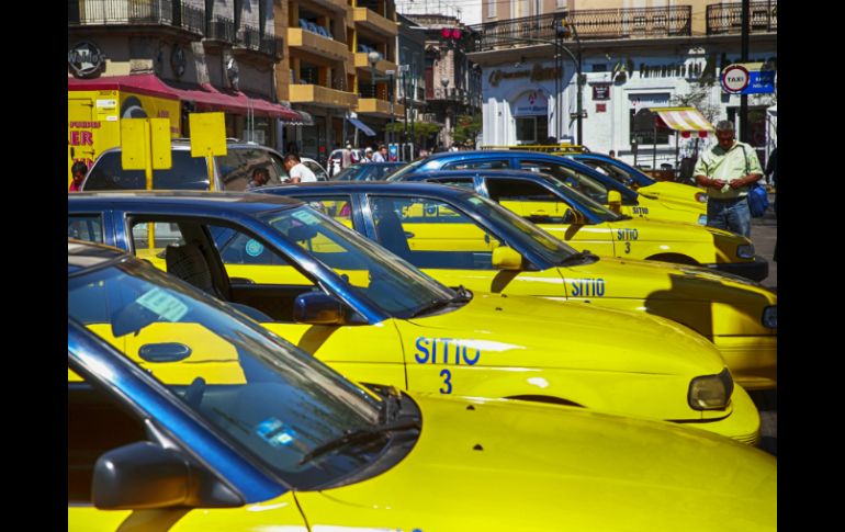 Hasta el 14 de junio pasado existían 14 mil 557 registros de taxis. EL INFORMADOR / ARCHIVO