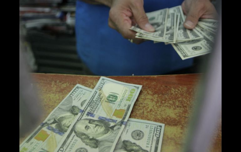 El Banxico informa que el tipo de cambio para solventar obligaciones denominadas en moneda extranjera es de 18.3006 pesos. EL INFORMADOR / ARCHIVO