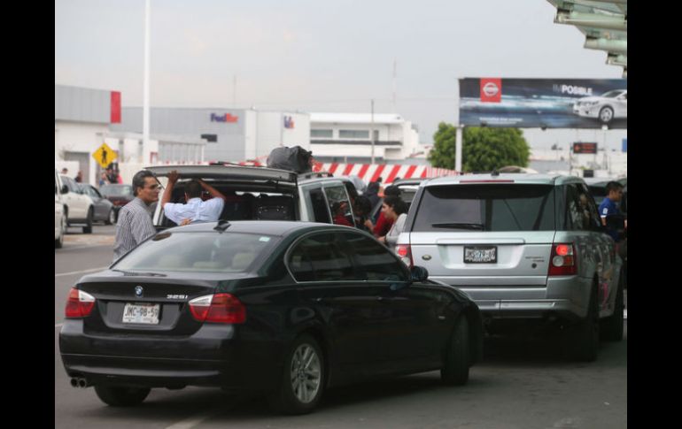 La medida es en apoyo a usuarios que requieran arribar al Aeropuerto Internacional de Guadalajara, en vehículo. EL INFORMADOR / ARCHIVO