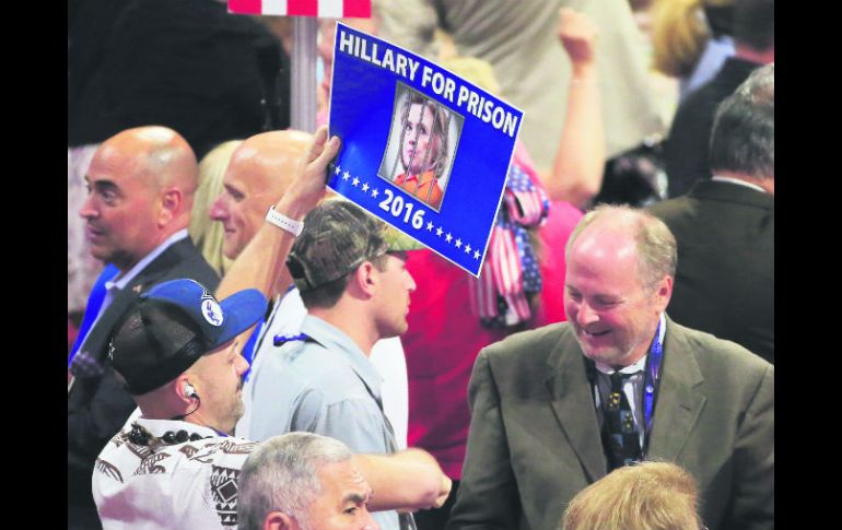 La rabia contra la candidata demócrata Hillary Clinton parece ser lo único que tienen en común los republicanos. AFP / D. Reuter