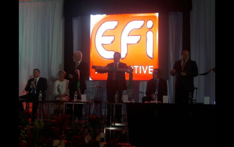 Imagen de la inauguración de la planta EFI AUTOMOTIVE en Tlajomulco. TWITTER / @SedecoJalisco