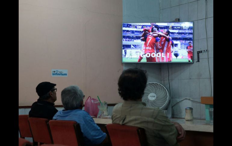 Las fallas se dieron durante la transmisión del partido entre las Chivas de Guadalajara y el Club Monterrey. EL INFORMADOR / ARCHIVO