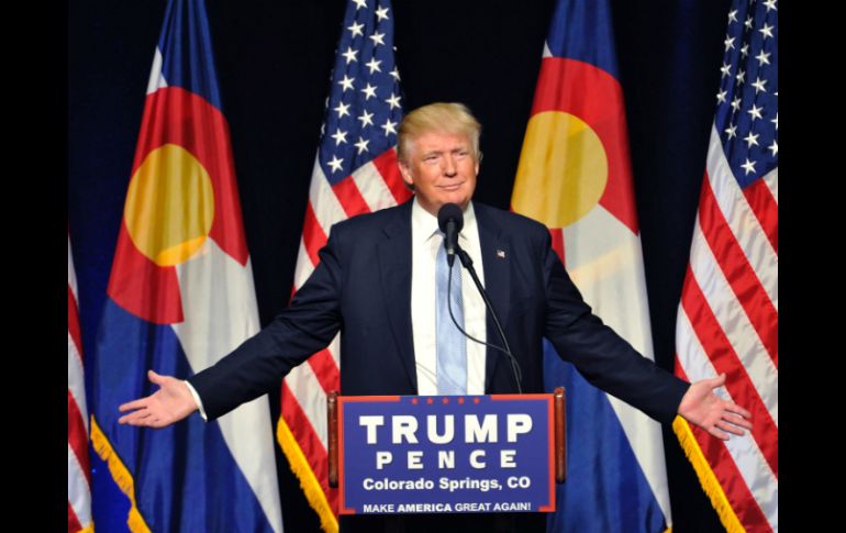 La superamos por millones en la televisión, afirmó Trump  durante una presentación de campaña en Colorado Springs. AFP / J. Connolly
