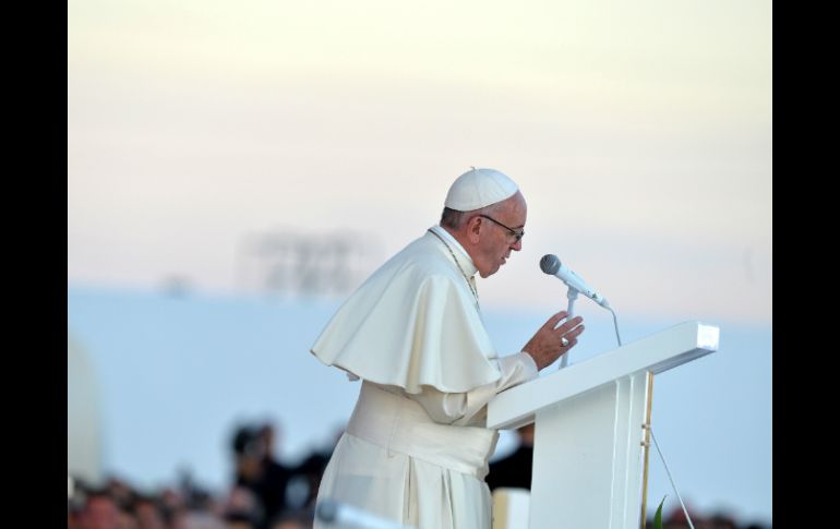 El Papa Francisco encabezó una vigilia festiva y de oración en el Campus Misericordiae donde asistieron un millón de personas. NTX / M. Episkot
