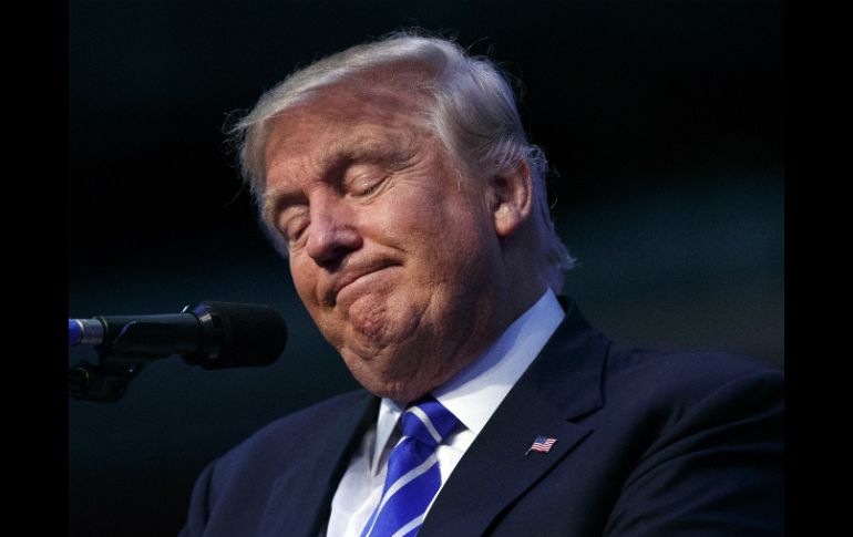''La campaña de Trump está a una desventaja ridículamente alta'', opina uno de sus antiguos asesores. AP / ARCHIVO