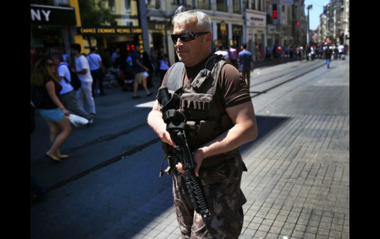 Francia ha sido blanco de diversos ataques terroristas, por lo que la seguridad se reforzó. AP / ARCHIVO