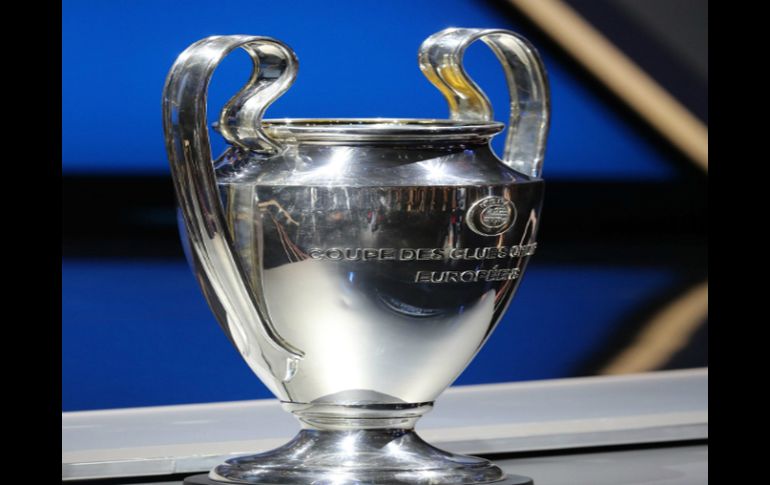En la primera fase del campeonato podrán verse interesantes juegos de los equpos que buscarán ganarse la copa. AFP / V. Hache
