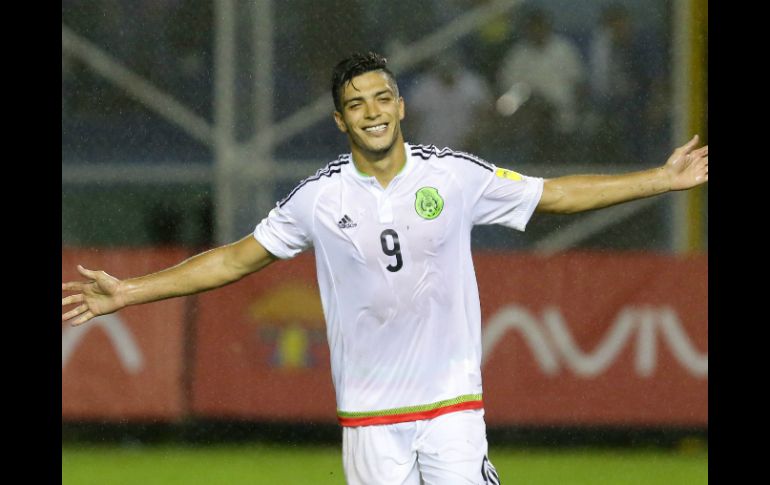 Jiménez marcó la tercera anotación en el triunfo de México ante El Salvador. EFE / ARCHIVO