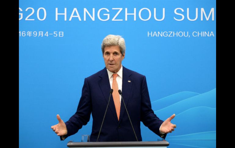 Kerry advirtió ayer de que, si bien se habían producido avances, aún quedaban al menos dos asuntos difíciles para pactar. AP / W. Zhao