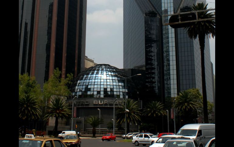 En su primera jornada de la semana, el mercado accionario mexicano cerró con una ligera alza. NTX / ARCHIVO