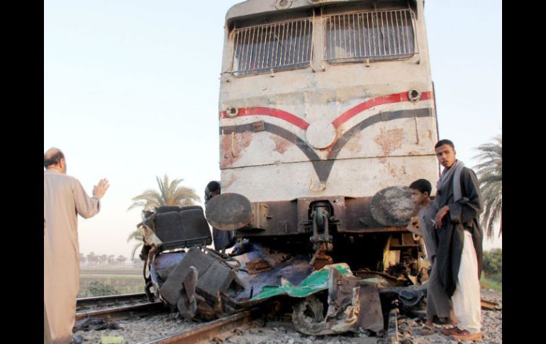 Los accidentes ferroviarios son habituales en Egipto a causa del mal estado de las vías y la imprudencia. EFE / ARCHIVO