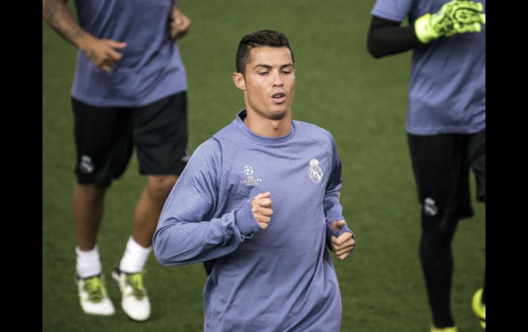 Cristiano Ronaldo tendrá el reto de enfrentarse al ''equipo de su corazón'', el que lo vio nacer como futbolista. EFE / E. Naranjo