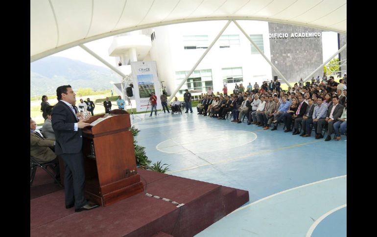 Aristóteles inauguró CRECE en el municipio de Ameca. TWITTER / @AristotelesSD