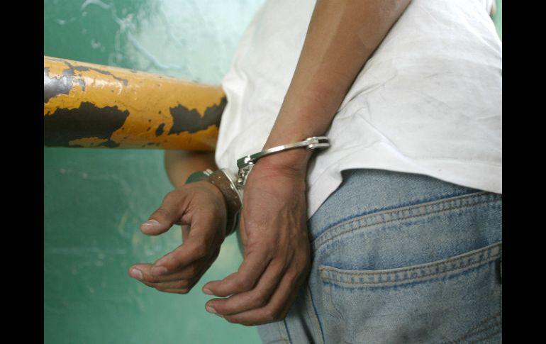 El detenido, el vehículo y la droga, fueron puestos a disposición del Fiscal de la Federación. EL INFORMADOR / ARCHIVO