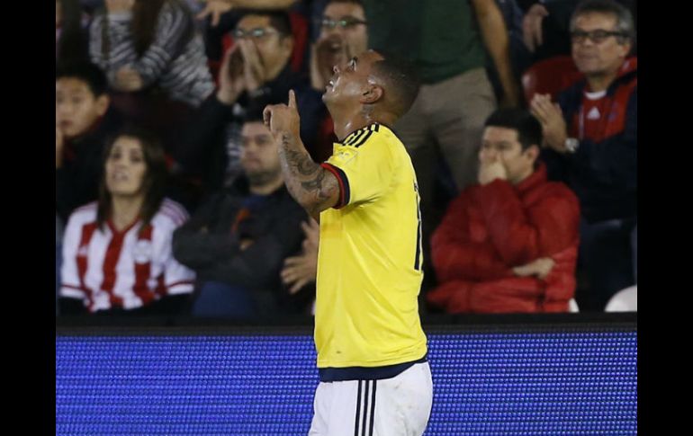 Cardona festeja tras haber marcado gol para Colombia. AP / C. Olmedo