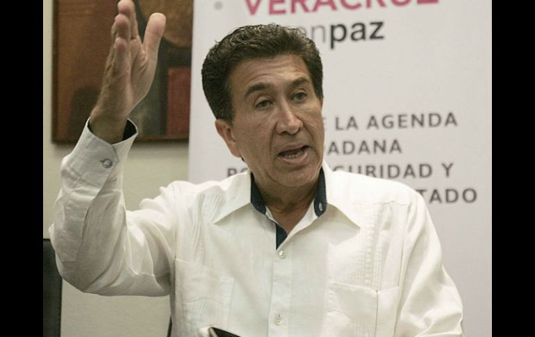 El senador hace un llamado a todos los partidos y actores sociales a enfocarse en sacar a Veracruz de la quiebra. SUN / ARCHIVO