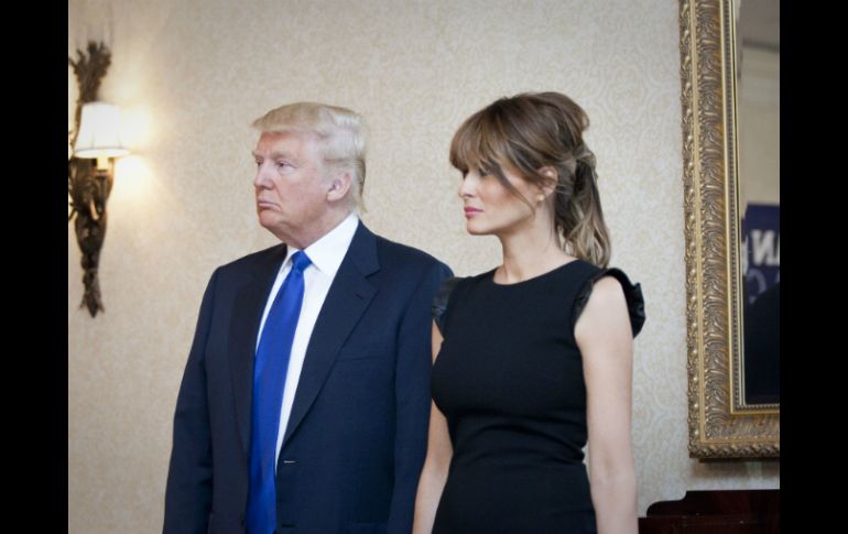 Melania Trump indica que las declaraciones de Donald no reflejan al 'hombre que ella conoce'. AFP / ARCHIVO