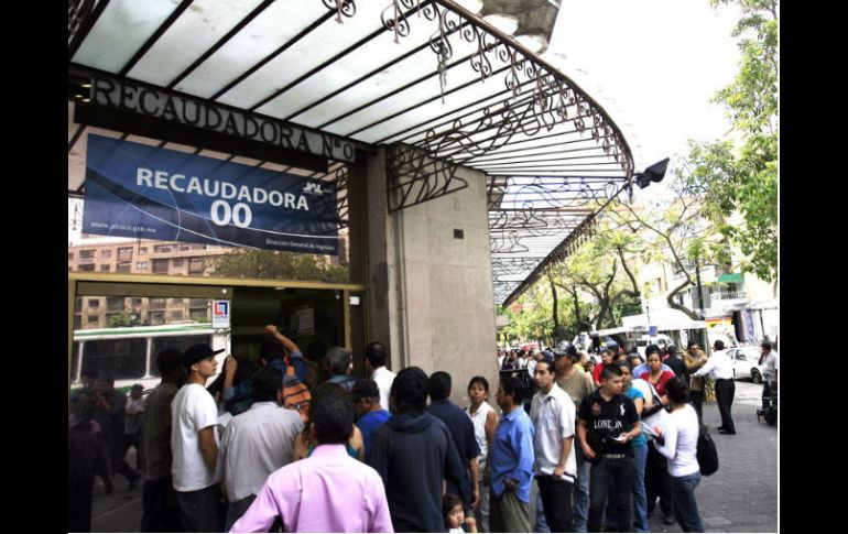 Actualmente,13 entidades federativas, entre ellas Jalisco, continúan sin cobrar el impuesto de la tenencia. EL INFORMADOR / ARCHIVO