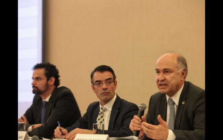 Gil Botero presentó a los funcionarios mexicanos el plan de trabajo del esquema de seguimiento para el próximo año. EFE / S. Gutiérrez