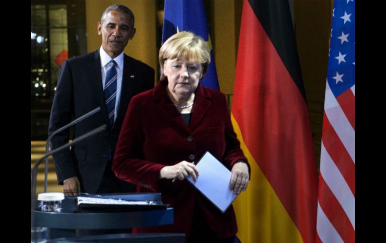 El acuerdo de libre comercio, impulsado por Merkel y Obama, genera cada vez más resistencias en países europeos. AFP / B. Smialowski