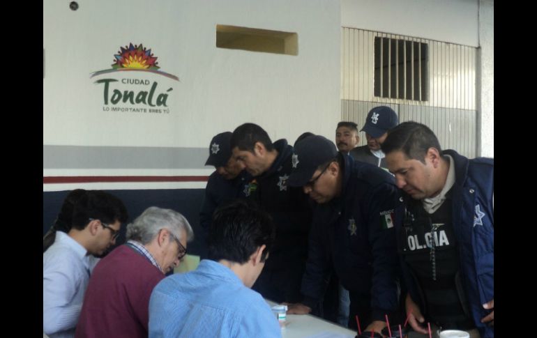 Personal clínico se instaló en la Comisaría de Tonalá desde las 07:00 horas de este miércoles. TWITTER / @PoliciaTonala