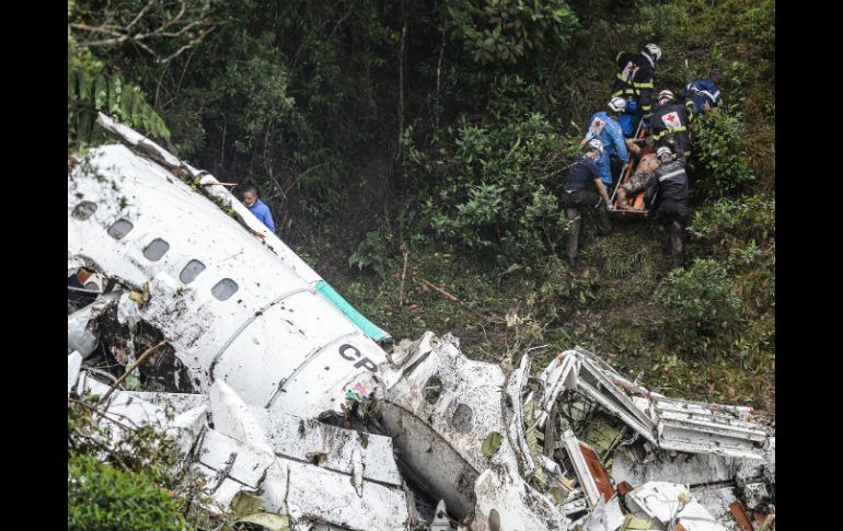 Cuatro personas no subieron a la aeronave de última hora; hay 71 fallecidos. AFP / R. Arboleda