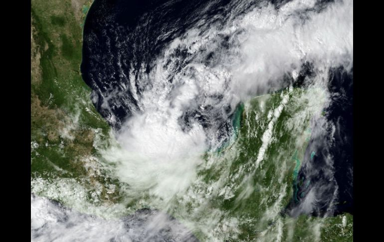 Un caso singular fue el huracán “Otto”, que se formó en el Atlántico, impactó y cruzó Centroamérica y salió en el Pacífico. NTX / ARCHIVO