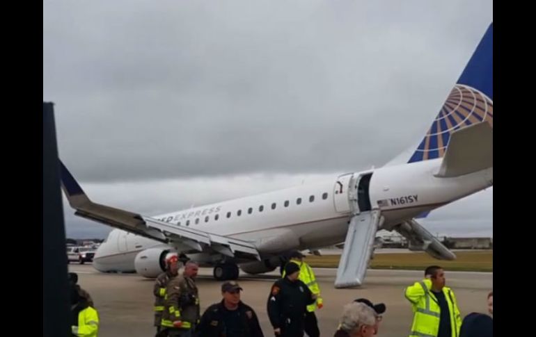 Ya se había notificado que el vuelo 5588 de United tenía problemas con su tren de aterrizaje. INSTAGRAM / sirbiolojosh
