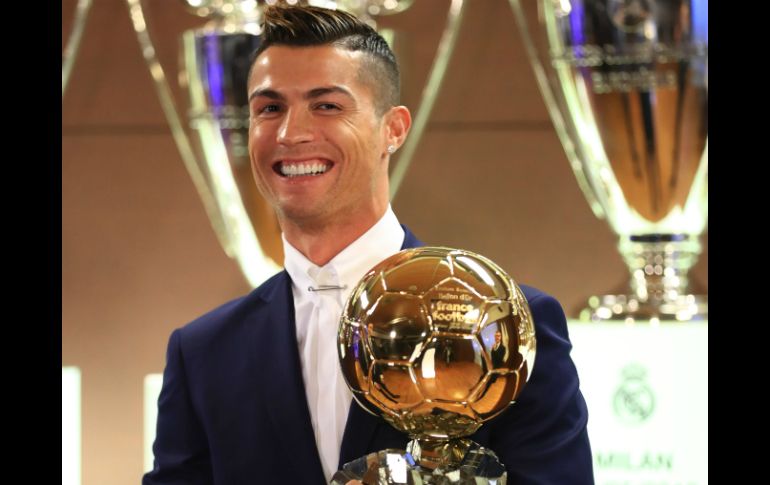 Cristiano fue elegido como el mejor futbolista del año por la prensa especializada alrededor del mundo. AFP / F. Seguin