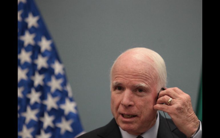 'Debe revisarse de manera integral pero me parece que ha sido un éxito rotundo', dice McCain sobre el TLCAN. EFE / S. Gutiérrez