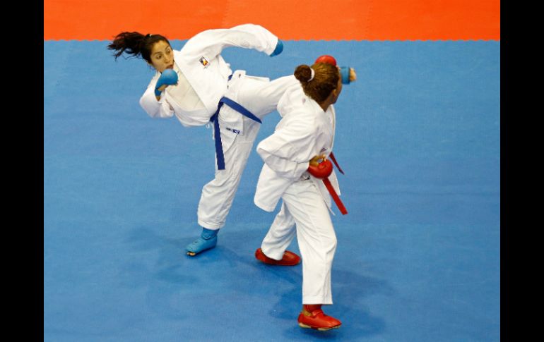 En tres años, karatecas mexicanos irán a por lo menos 20 competiciones para sumar puntos en el ranking mundial. AFP / ARCHIVO